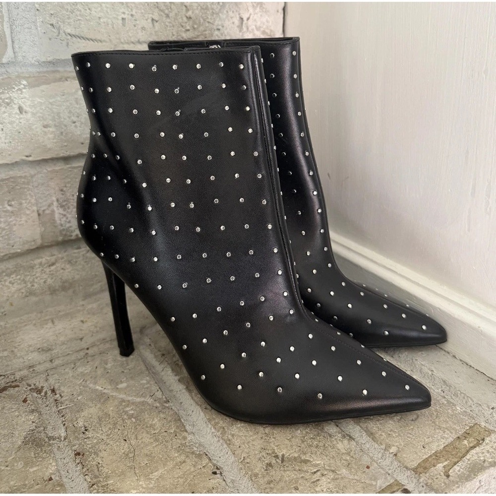 Nine West Boots Womens Size 8.5 Black Studded Ankle Booties Pointed Toe Stiletto